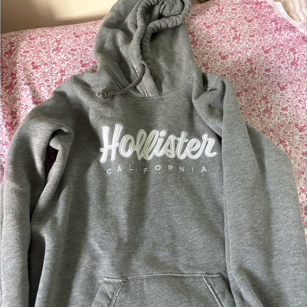 Hollister Heather Gray Sweatshirt Hoodie